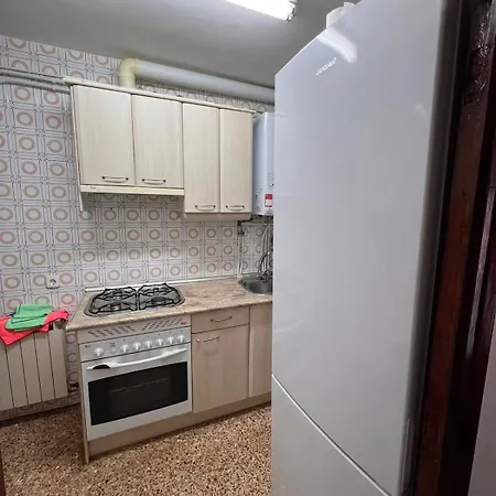 Your El Hoyo de Pinares