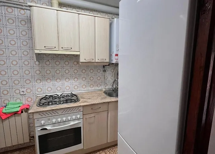 Your El Hoyo de Pinares